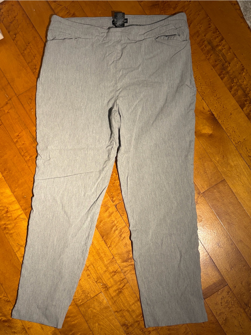 Hilary Radley Light Gray Jogger-Style Pants